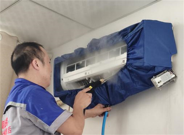 2024年5月23日重庆交通执法总队高速公路二支队七大队空调清洗服务由重庆渝超物业管理有限公司万州分公司承接，并顺利完成任务，且得到甲方一致好评。